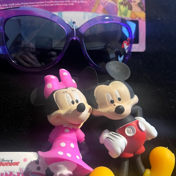 Disney 1-Mickey & 2- Minnie Stretchable Life Like &  Princess sunglasses. New - Picture 5 of 11